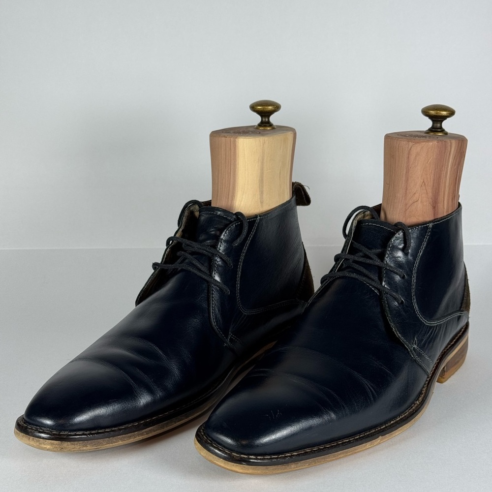 Men's Navy blue Leather Chukka Boots
